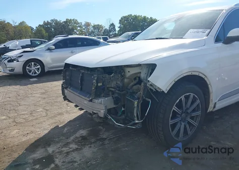 2017 Audi Q7 3.0T Premium из США, поврежденный, VIN WA1VAAF78HD007757